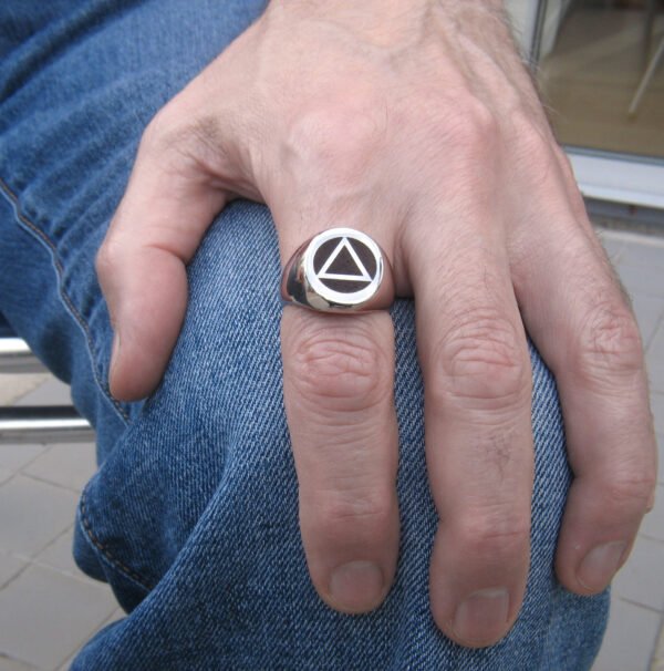 AA Alcoholics Anonymous Ring for Men SIZE 8